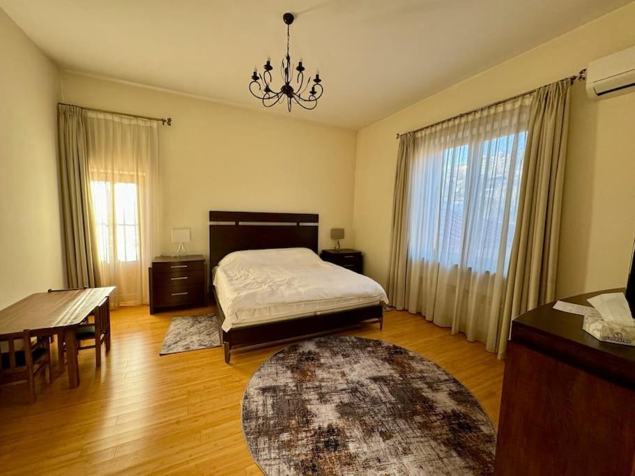 Touch The Sky Apartment Ереван Екстериор снимка